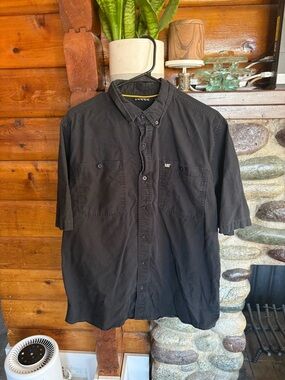 Caterpillar (CAT) Men's Short Sleeve Casual/Work Shirt Size Large - CA$17